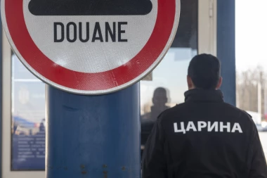 POKUŠALI DA PRENESU 40 KG DROGE PREKO GRANICE: Dvojica državljana Rumunije uhvaćeni na prelazu između Srbije i Bugarske!