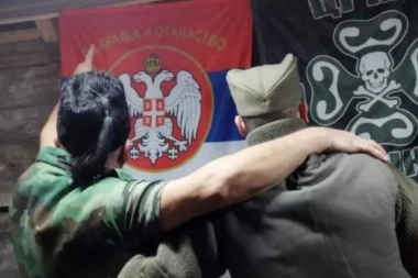 KADA CRNA TROJKA SLAVI: Ovako je dočekana pravoslavna Nova godina! (FOTO GALERIJA)