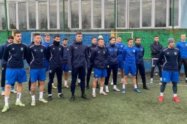 ZEMUNCI UPALILI MOTORE: Gornjovarošani nišane viši rang! (FOTO GALERIJA)