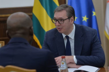 TOGO OSTAJE PRI ČVRSTOM STAVU PO PITANJU NEPRIZNAVANJA LAŽNE DRŽAVE KOSOVO: Vučić nakon sastanka sa predsednikom Disejom
