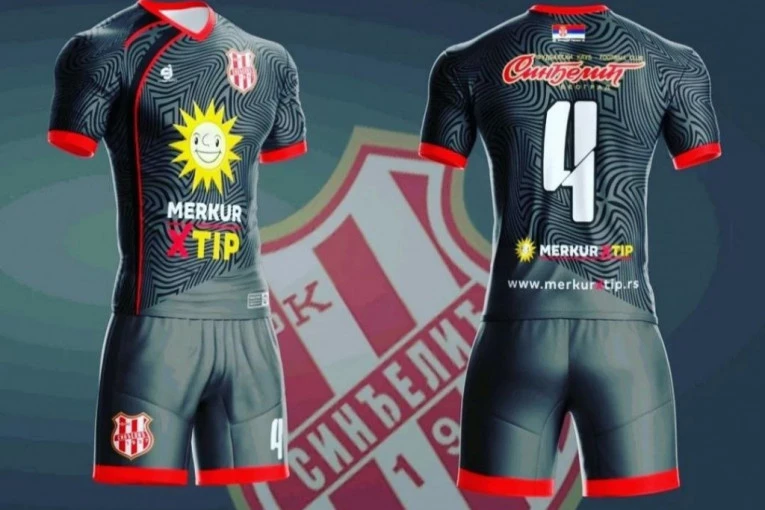 KAO NA MODNOJ PISTI: Crveno-beli manekeni - stigla nova garnitura dresova!