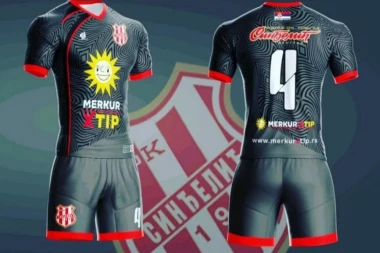 KAO NA MODNOJ PISTI: Crveno-beli manekeni - stigla nova garnitura dresova!