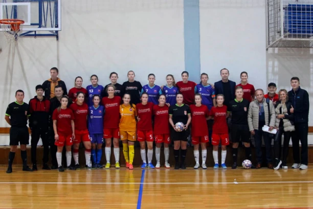 ISTORIJSKI DAN: Futsalerke Novu godinu započele radno! (FOTO GALERIJA)