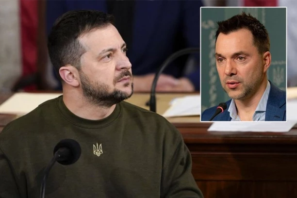 HAOS U UKRAJINI! SAVETNIK ZELENSKOG PODNEO OSTAVNU: Izazavao buru svojom izjavom o napadu na Dnjepar - ni izvinjenje nije vredelo!