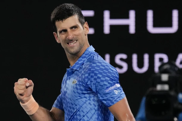 NOVAK OSVAJA PEHAR: Od igrača koji su i dalje na turniru, NIKO NE MOŽE da ga POBEDI