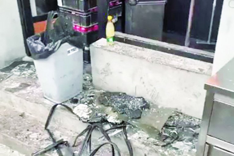 Baka Prase zapaljen lokal za Tošinom bunaru