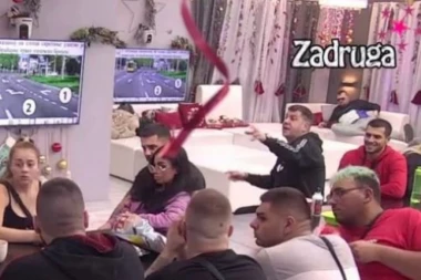 IVAN MARINKOVIĆ I MARIJA KULIĆ U ŽESTOKOJ SVAĐI: Pljušte uvrede i ne staju (VIDEO)