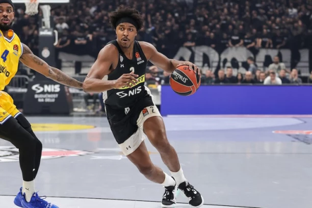 AMERIKANAC POTVRDIO: "Telo me IZDAJE, ne verujem da ću igrati!"