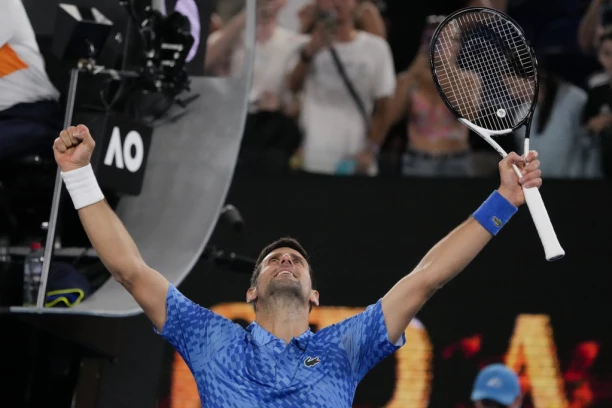 NAJNOVIJA VEST! ŠTA ĆE REĆI NOVAK? Australijan open povukao SULUD POTEZ!