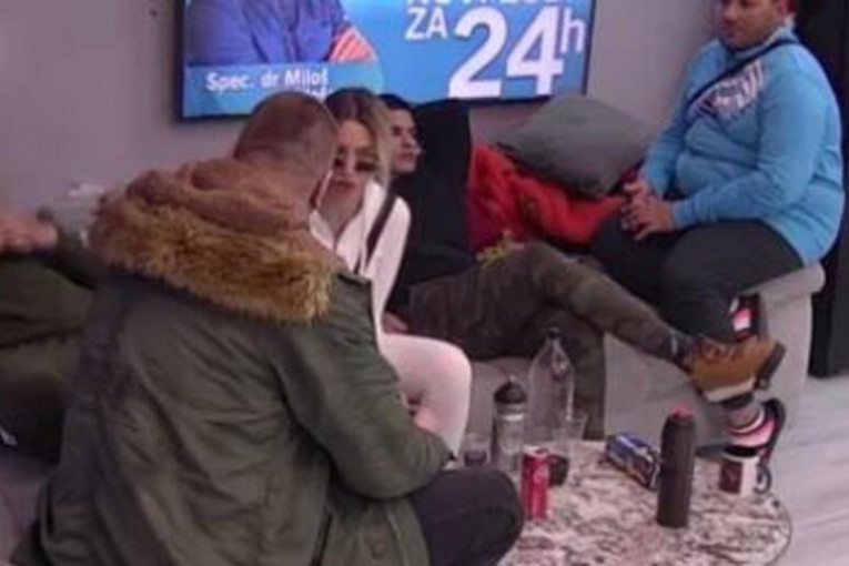 Janjuš i Aleksandra Zadruga 6