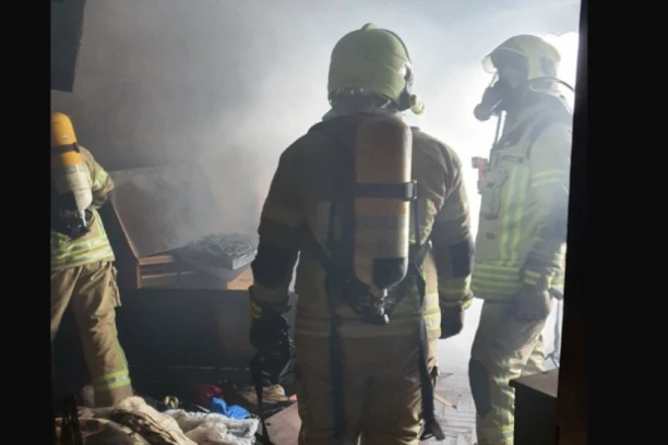 ZEMLJOTRES U HRVATSKOJ IZAZVAO POŽAR U KUĆI: Izbezumljeni građani u panici zvali vatrogasce - Pitali su nas ŠTA da rade!