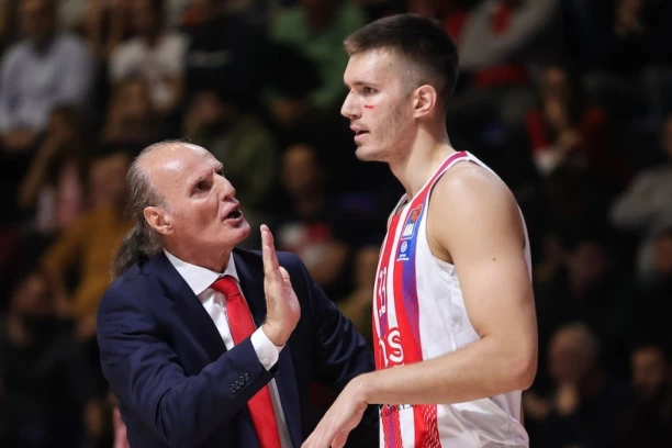 NIJE BIRAO REČI: Ivanović BESAN na Petruševa posle poraza od Žalgirisa