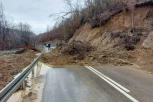 REKE SE POLAKO POVLAČE U KORITA, IZBEGNUTA VANREDNA SITUACIJA: Meštani golijskih sela tri dana bez telefonske veze (FOTO)