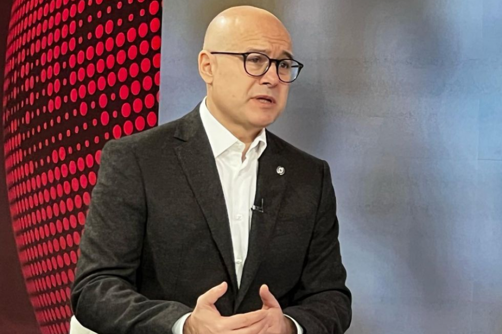 NEČE BITI NASILNOG PREUZIMANJA VLASTI! Vučević o političkim protestima: SNS ne beži od razgovora o izborima