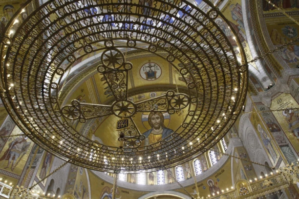 OBELEŽAVAMO PRAZNIK VELIKIH MUČENIKA: Vernici, radujte se danas, a ako vas prati tuga - jednu stvar je veoma važno uraditi