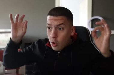 NIŽE SKANDAL ZA SKANDALOM: Baka Prase ne zna da stane, javnost ZGROZIO njenov šok potez! (FOTO)