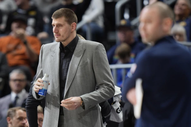 DENVER BEZOPASAN BEZ JOKIĆA: Lebron i Irving kao u najboljim danima (VIDEO)