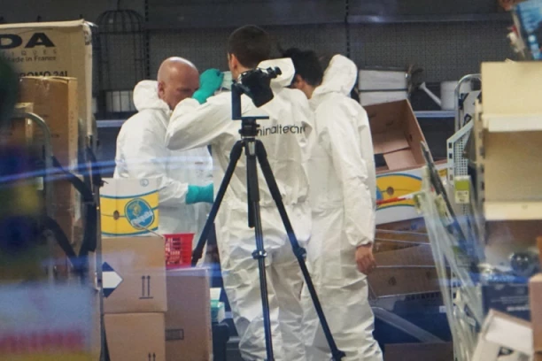 NIJE SRBIN, VEĆ ALBANAC SA SRPSKIM PASOŠEM! Poznat identitet čoveka koji je ubio bivšu suprugu na pijaci u Markdorfu!