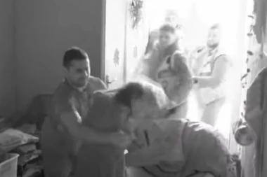 JEZIVE SCENE! Maja RAZBILA staklenu činiju o GLAVU, udarala se iz sve snage, stravični KRICI se prolamali imanjem! (VIDEO)