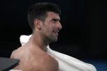 NOVAK EKSPRES PROTUTNJAO MELBURNOM: Silni Đoković PREGAZIO Australijanca za četvrtfinale AO!
