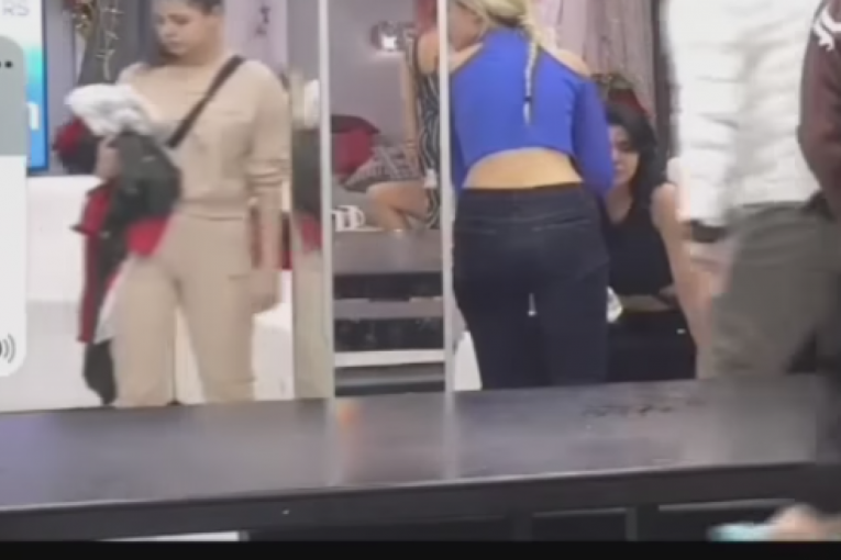 Anita Stanojlović i Maja Marinković svađa