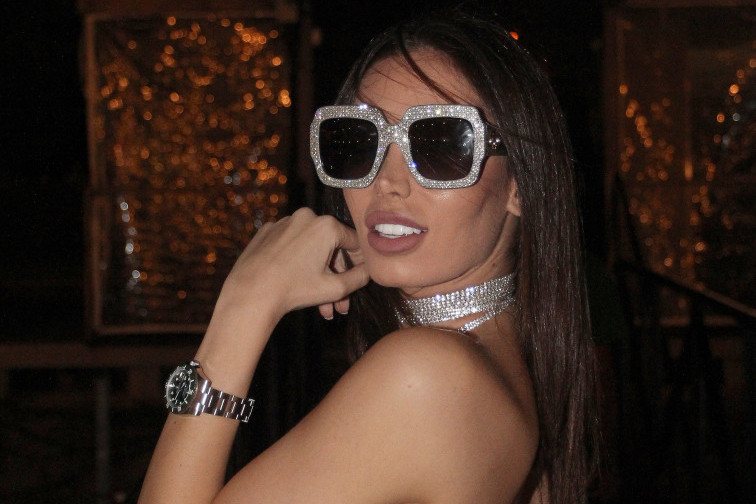 Soraja u provokativnom izdanju