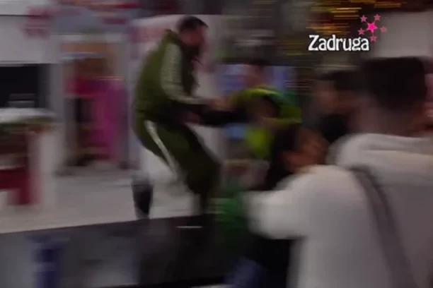 KARAMBOL ZA KARAMBOLOM: Nakon Zvezdana, i Miljan Vračević skočio da prebije Necu tiktokera! LOM U ZADRUZI! (VIDEO)