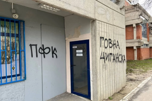 SKANDAL U REŽIJI GROBARA: Navijači Partizana UNIŠTILI Pionir pred VELIKI DERBI u Evroligi! (FOTO GALERIJA)