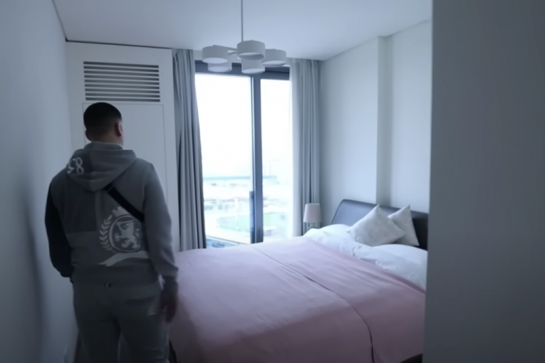 Baka Prase spavaća soba