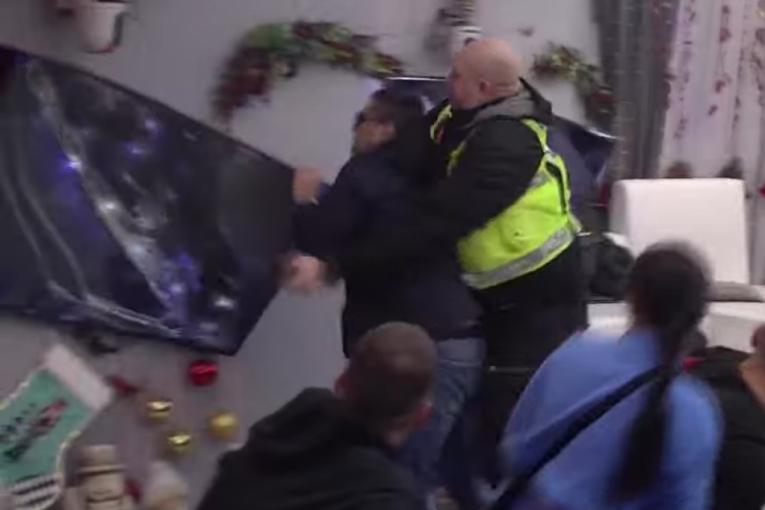 Nenad Macanović Bebica razbija po Beloj kući, slupao televizor Zadruga 6