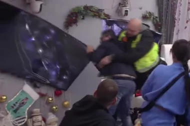 BEBICA LOMI I DIVLJA PO BELOJ KUĆI! Jezive scene u Zadruzi - Macanović popucao po svim šavovima, ne zna GDE BIJE! (VIDEO)