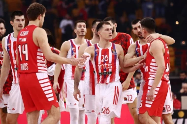 NA RASKRSNICI: Tajler Dorsi bira između dva kluba - crveno-beli blizu sjajnog Amerikanca!