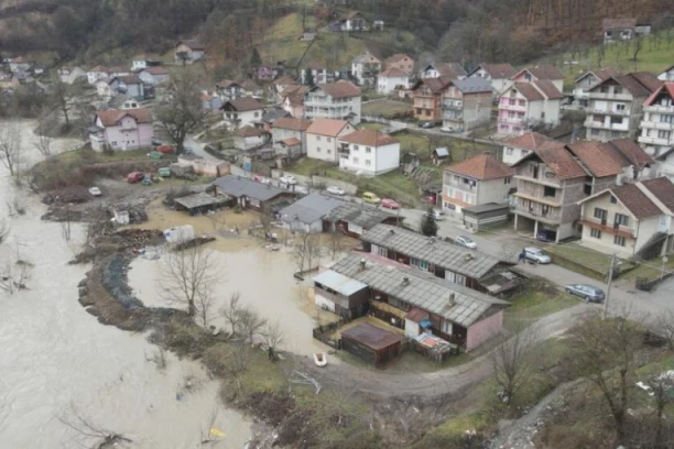 U PRIBOJSKOJ BANJI PROGLAŠENA VANREDNA SITUACIJA!