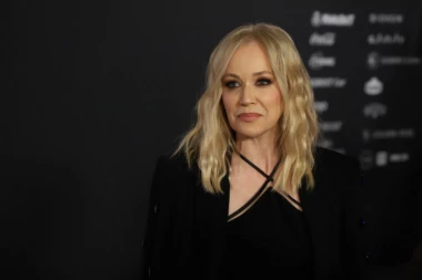 15 GODINA SE BORI SA TEŠKOM BOLEŠĆU! Jelena Rozga iskreno o zdravstvenim problemima, stanje joj se POGORŠALO: Nisam dobro! (VIDEO)