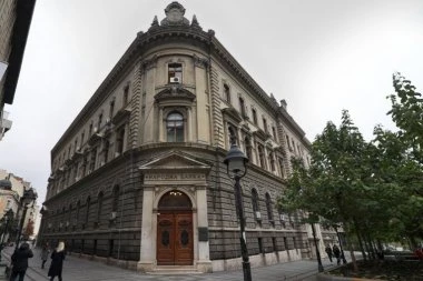 Opet poskupeli keš krediti u Srbiji: NBS ponovo podigla kamate