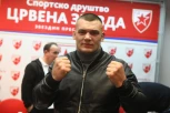 STOŠIĆ SE VRAĆA U ZVEZDU: Najpoznatiji MMA borac potpisao za crveno-bele! (FOTO)