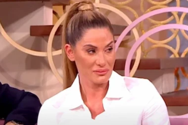 ZBOG DANAŠNJE TRAGEDIJE NE PRESTAJE DA RAZMIŠLJA O DECI! Ana želi da sprijatelji svoju ćerku sa Aleks, otkrila do sada nepoznate detalje o SINU! (VIDEO)