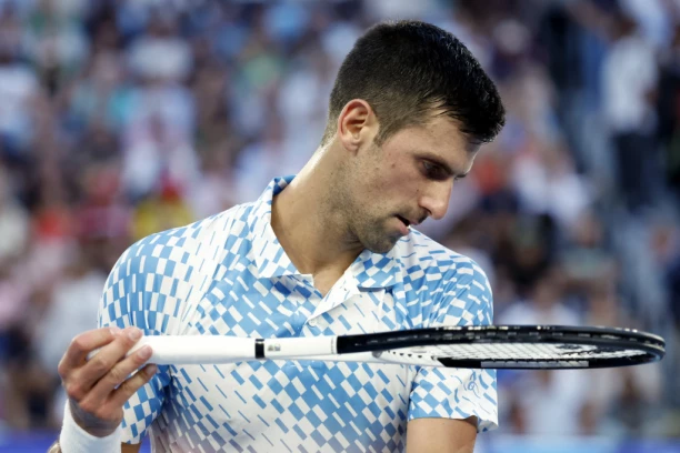 BRITANCI ZGROŽENI! Novak Đoković u CENTRU PAŽNJE, reakcija sa Ostrva sve IZNENADILA!