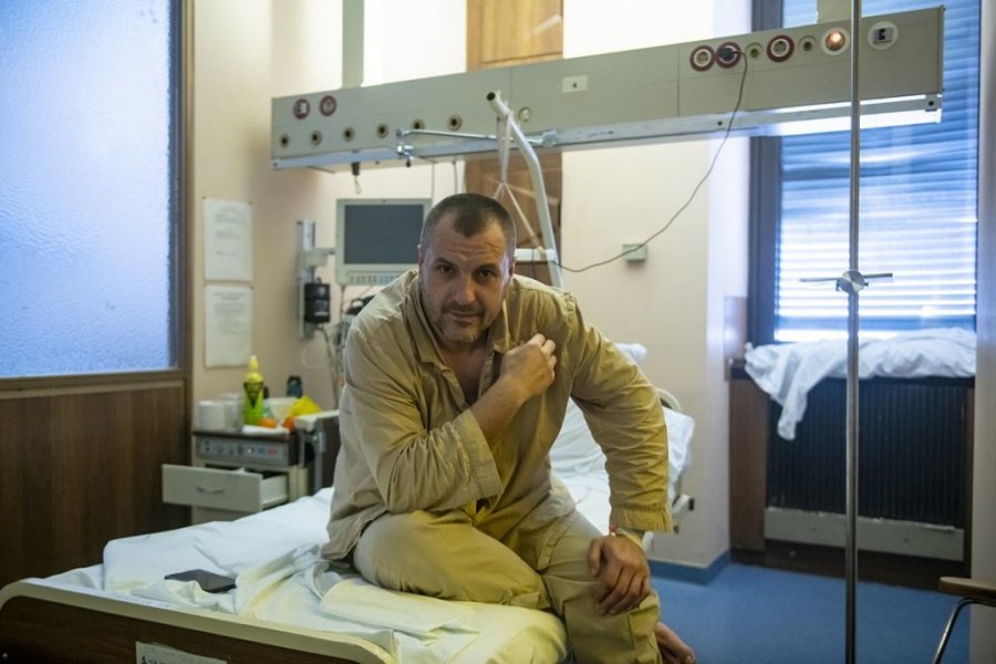 Miljan Delević u bolničkoj postelji