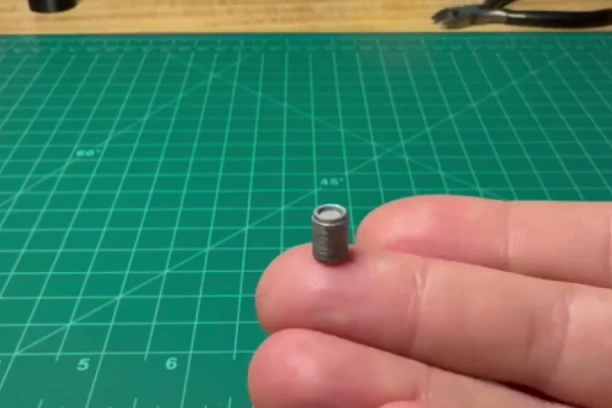 PRONAĐENA SIĆUŠNA RADIOAKTIVNA KAPSULA U AUSTRALIJI: Našli smo iglu u plastu sena!