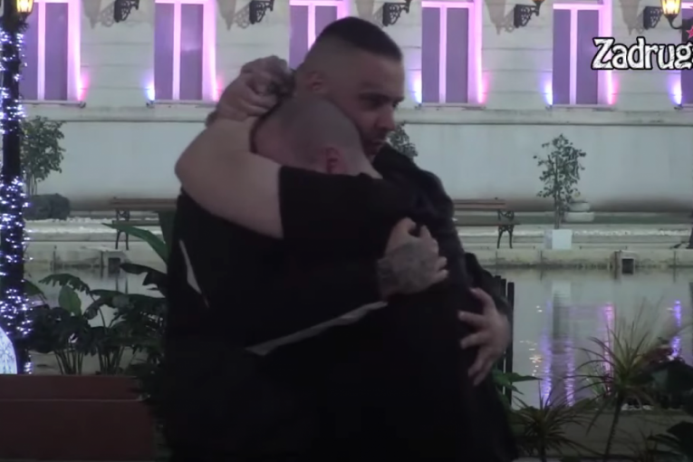 Zvezdan Slavnić plače i kuka iz sveg glasa Zadruga 6