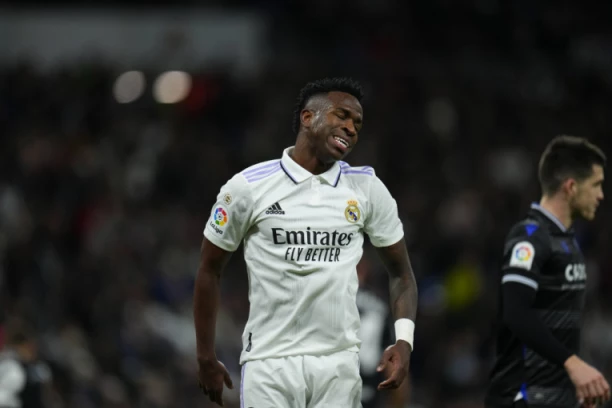 VINISIJUS U CENTRU PAŽNJE: Skandal dobio epilog - Španci podelili KAZNE!