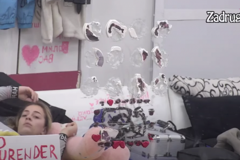 Ana Ćurčić uništava uspomene Anđele Đuričić i Zvezdana Slavnića Zadruga 6