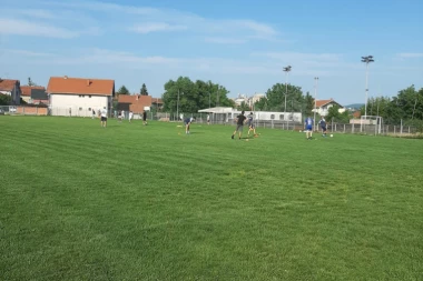 TOBDŽIJE SKLAPAJU STRAŠAN TIM: Stefanović i Todorov opet oblače dres Arsenala!