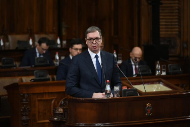 VUČIĆ O DETALJIMA RAZGOVORA SA VELIKOM PETORKOM: Ovim su nam pretili!