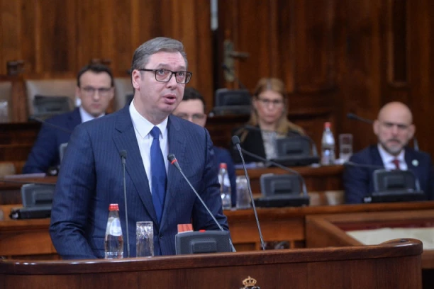 NE POSTOJI IZBOR VUČIĆ ILI SRBIJA! Predsednik podneo izveštaj o Kosovu: Vučić je uvek na strani Srbije, uvek ću izabrati Srbiju, ja nisam važan!