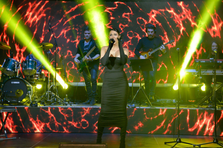 Supervoice & Pegart studio