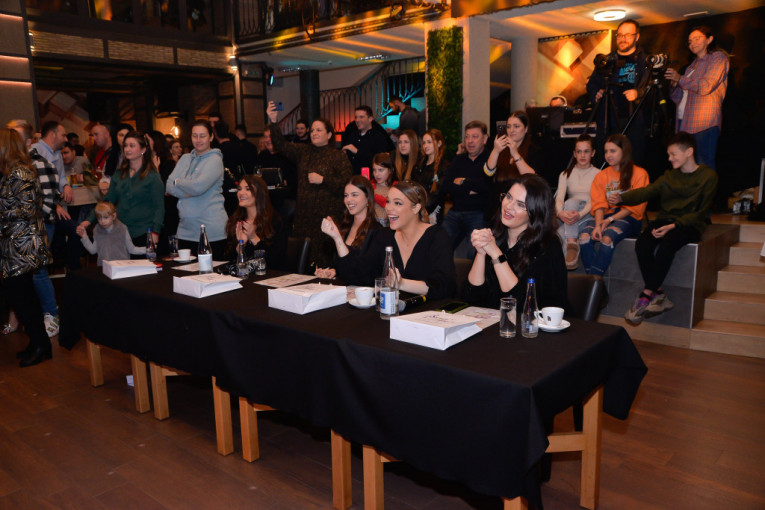 Supervoice & Pegart studio