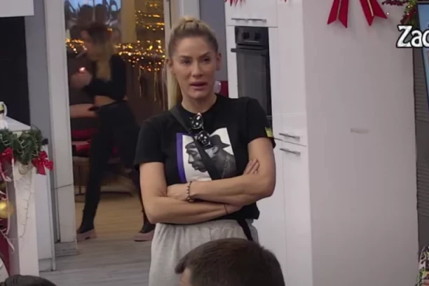 ŠOK I NEVERICA! Ana priznala da li bi PRIHVATILA Zvezdanovo i Anđelino dete! (VIDEO)