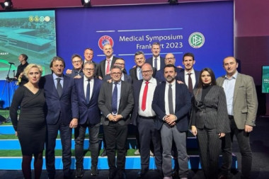 UEFA MEDICINSKI SIMPOZIJUM U FRANKFURTU: FSS predstavljali doktor Aleksandrić i doktorka Marinković